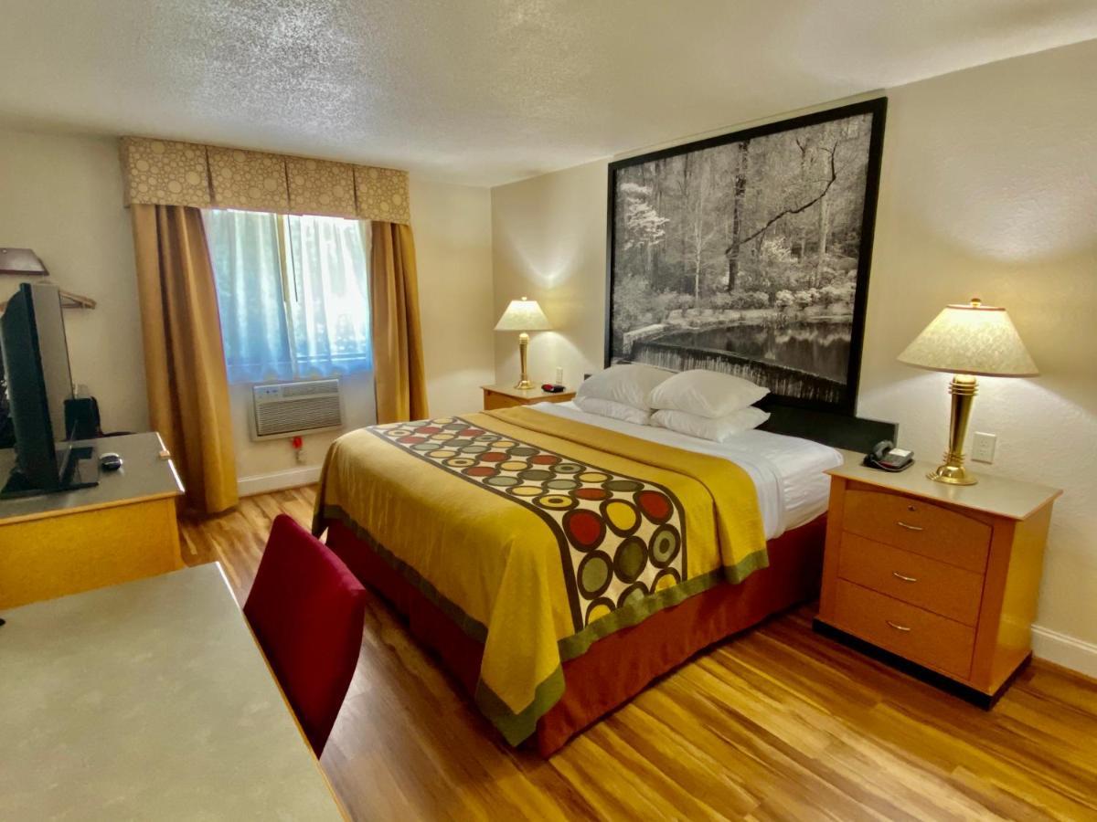 במוטל Super 8 By Wyndham Anderson/Clemson Area מראה חיצוני תמונה