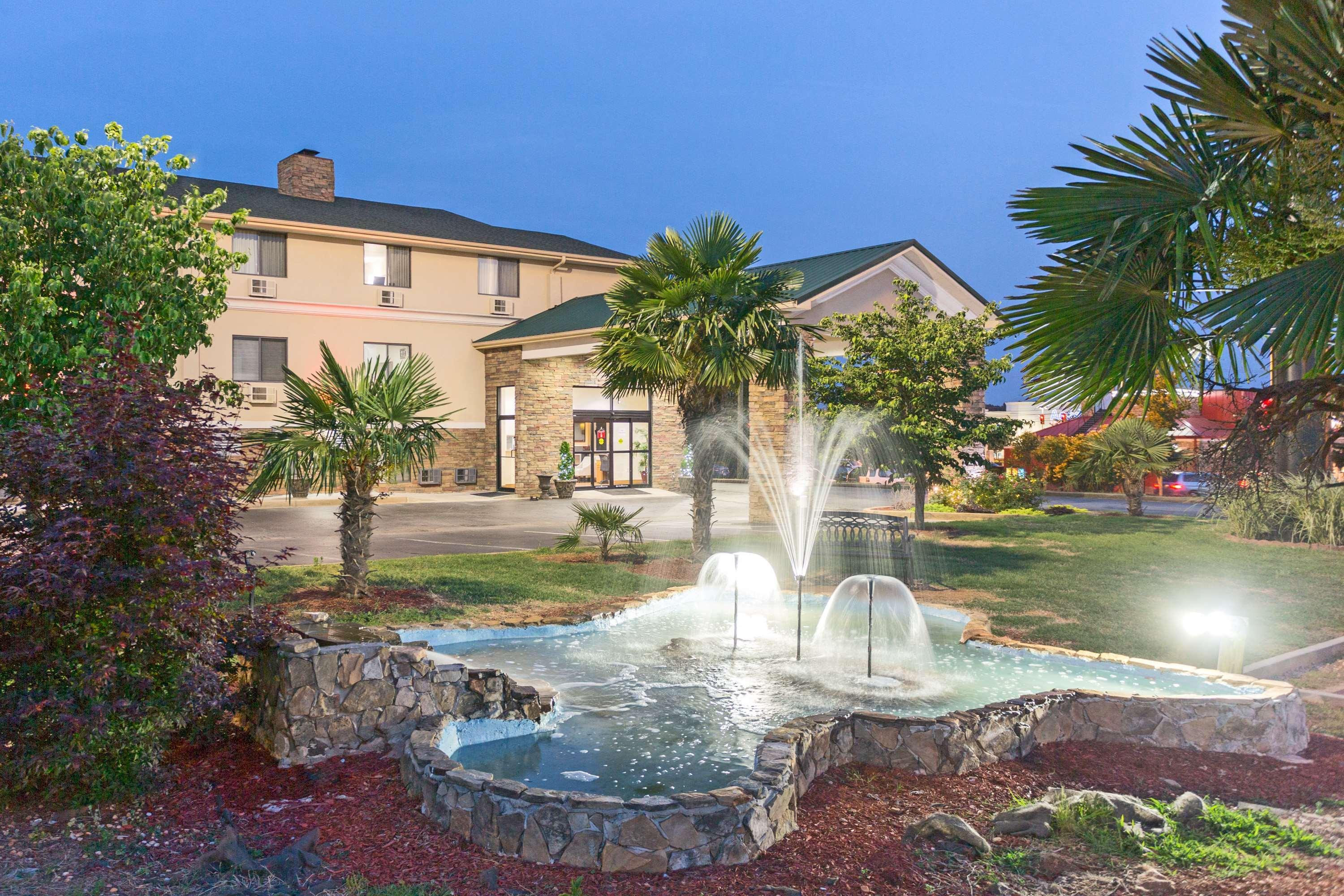 במוטל Super 8 By Wyndham Anderson/Clemson Area מראה חיצוני תמונה